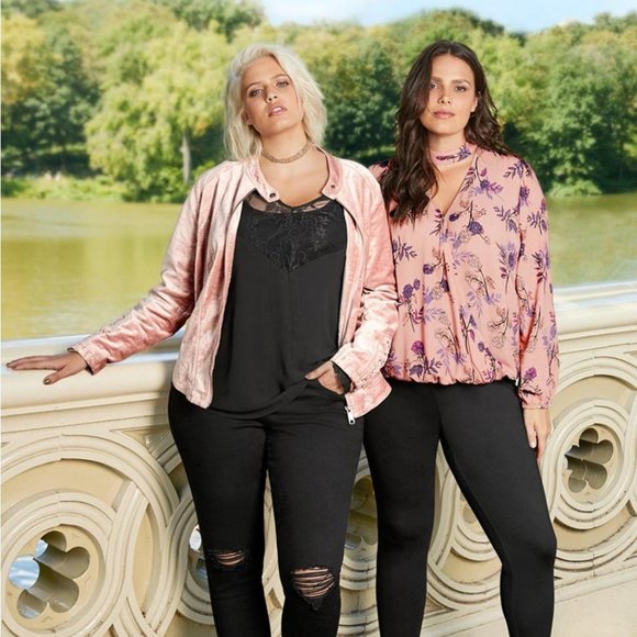 Torrid Chiffon Mock Neck Surplice Blouse - Picture 3 of 16